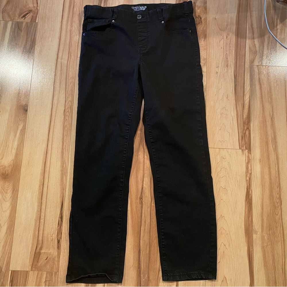 Time And Tru Mid Rise Straight Black Jeans—M